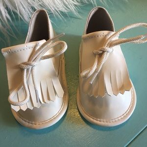 5 for $25 White Leather Baby Shoes  Size EU19